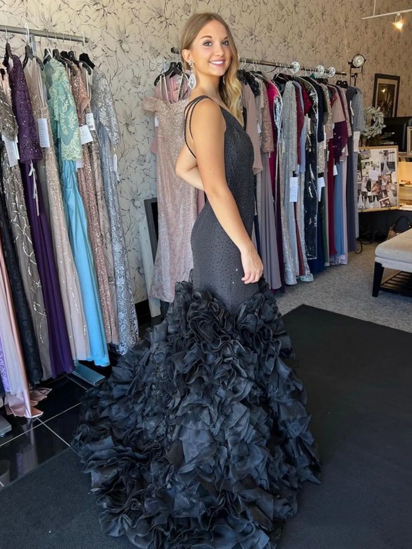 Mermaid Black One Shoulder Tiered Seqins Long Prom Dress